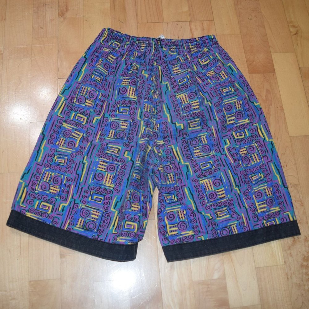 TREND BASICS Boys Sz XL (14) VINTAGE Purple Multi-Color Shorts